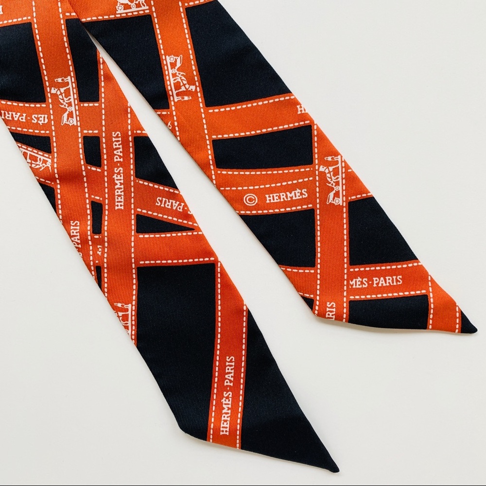 Hermès Silk Bolduc Twilly Scarf
